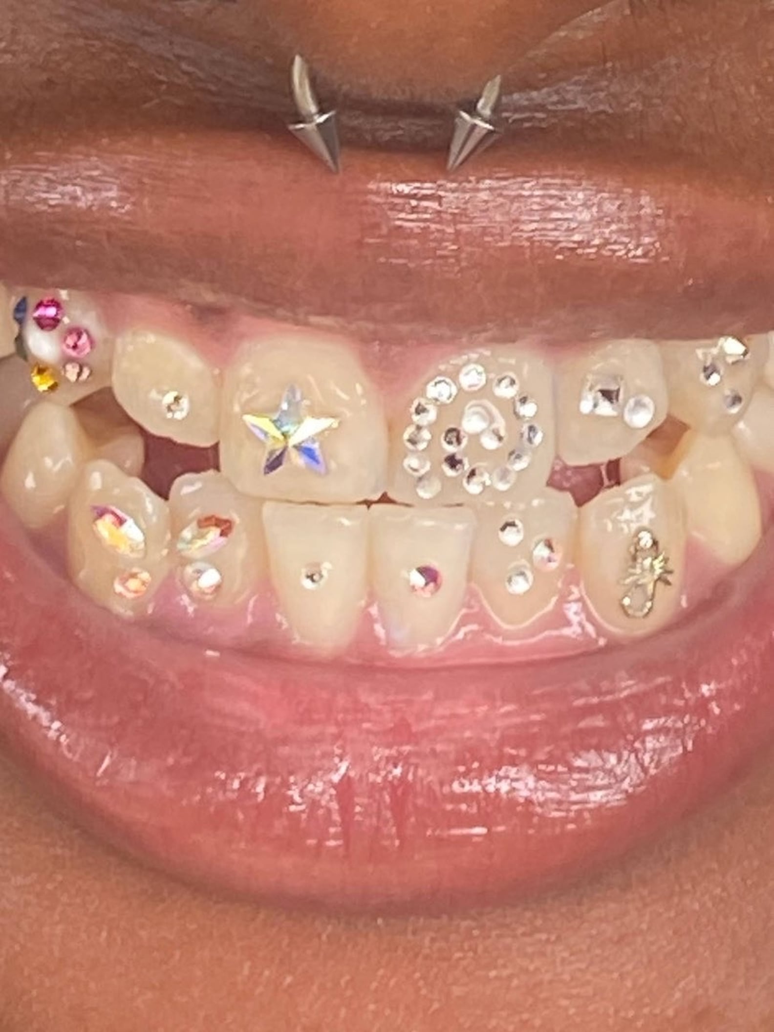 The History of Tooth Gems, the Latest Beauty "Trend" POPSUGAR Beauty