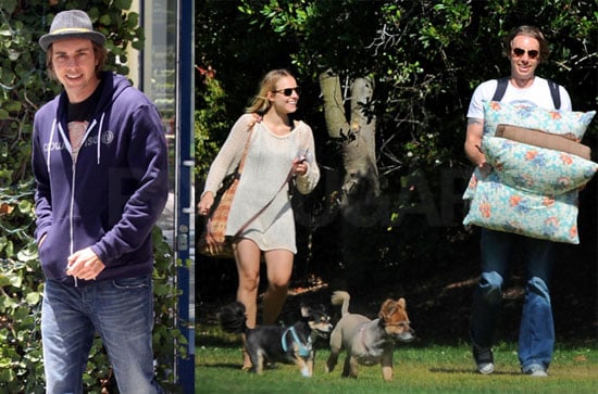Pictures Of Engaged Kristen Bell And Dax Shepard At Park With Dogs Popsugar Celebrity
