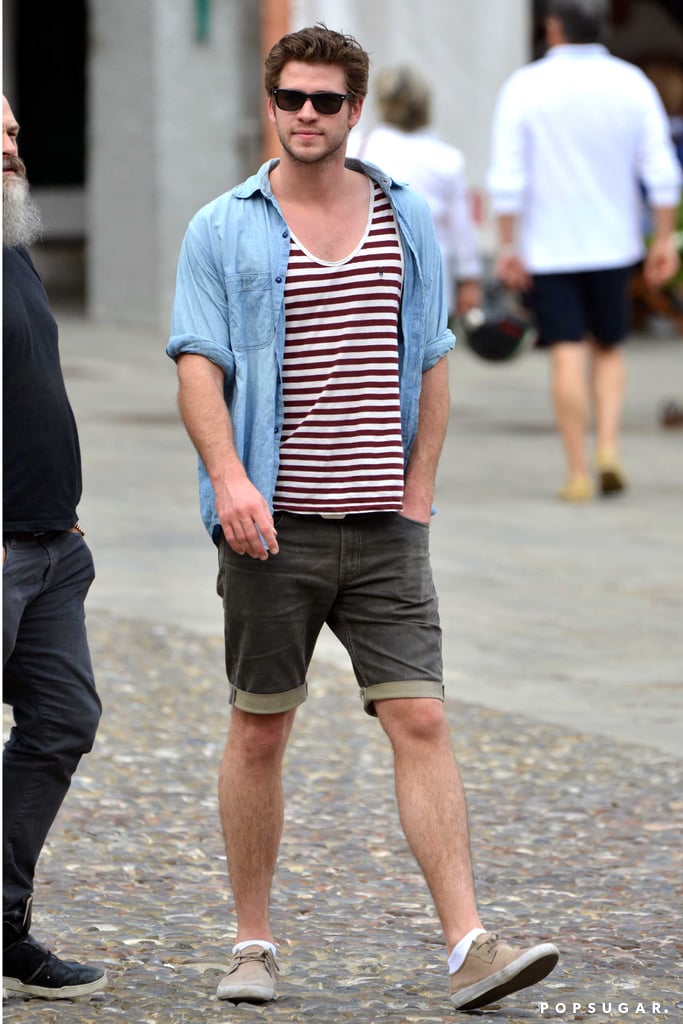 Liam Hemsworth on Vacation in Italy | Pictures