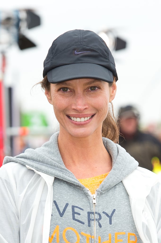 Christy Turlington Runs London Marathon 2015