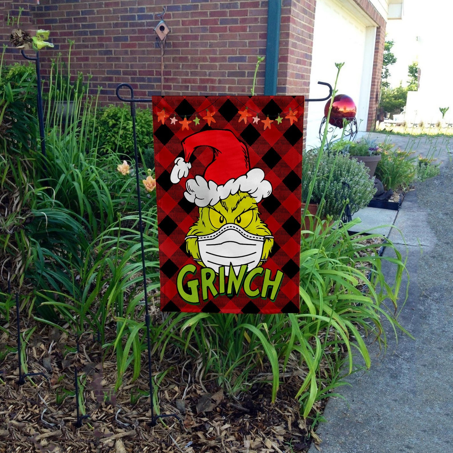 Christmas Grinch Flag  These Grinch-Themed Christmas Decorations