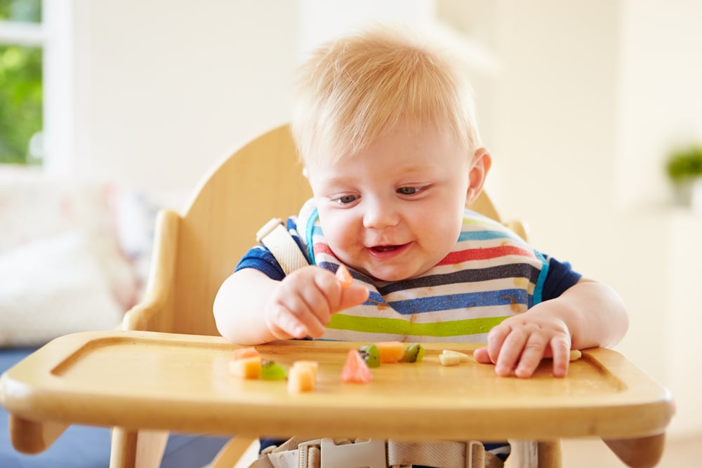 Tips For Introducing Finger Foods to Babies