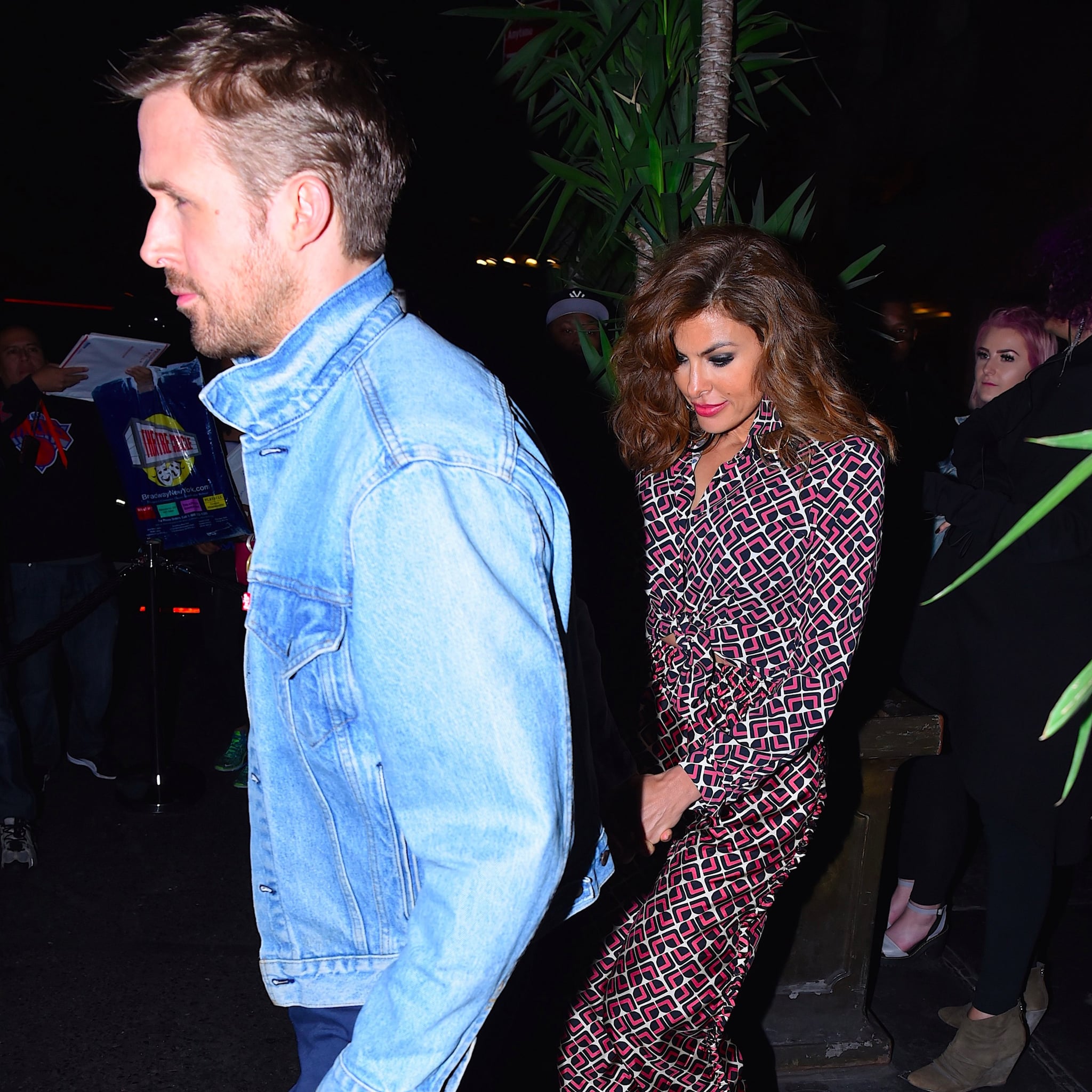 Ryan Gosling And Eva Mendes At Snl Party 2017 Popsugar Celebrity