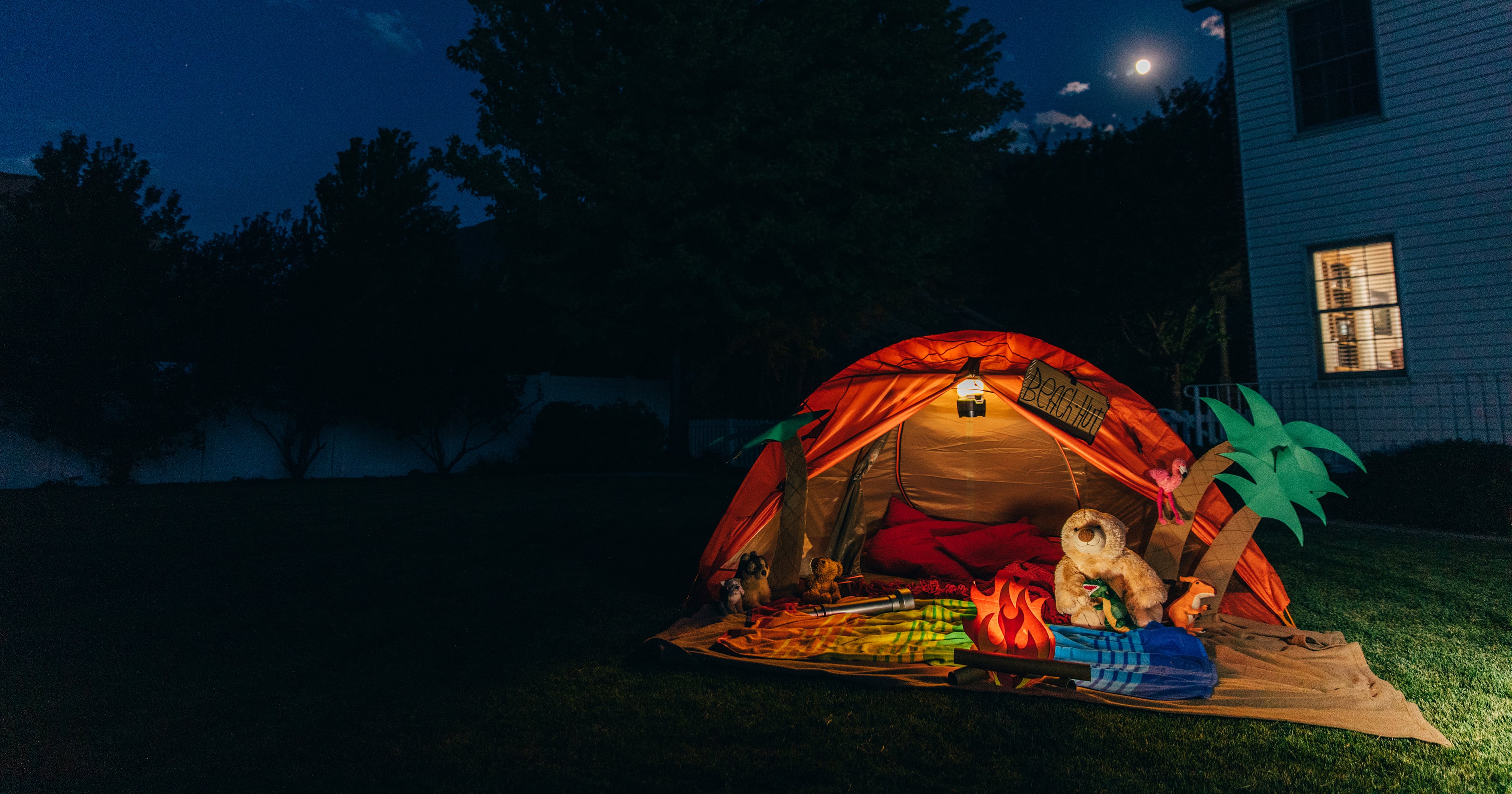 These Parents Are Romanticizing Weeknights (Yes, Its Possible)