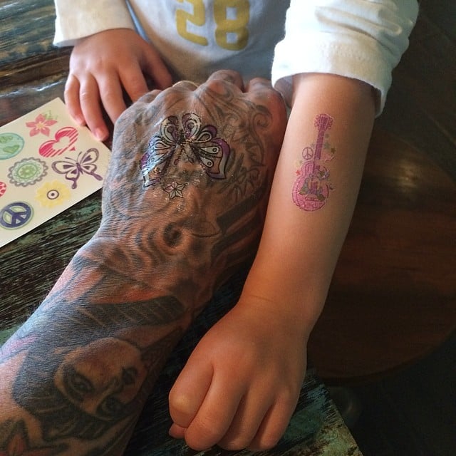 Carey Hart compared tattoos with his daughter, Willow.
Source: Instagram user hartluck