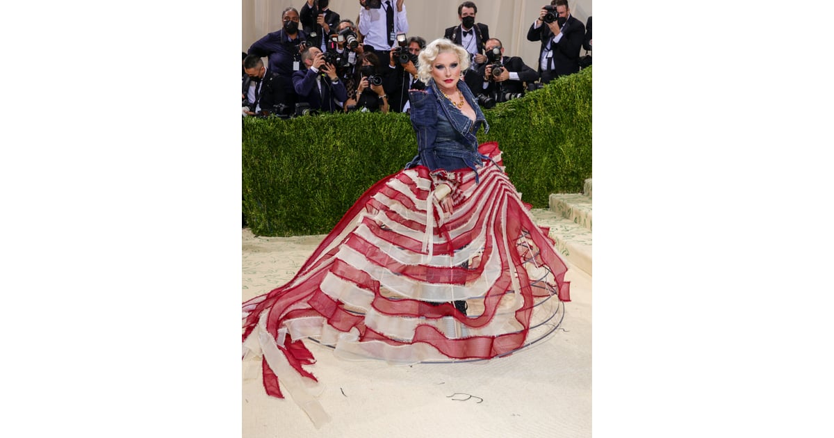 Debbie Harry wears patriotic dress at Met Gala 2021 to honor 'American  Independence' theme