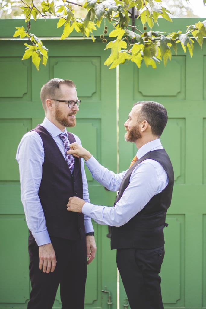 This Rustic Halloween Wedding Is Tastefully on Theme This Rustic Halloween Wedding Is Tastefully on Theme