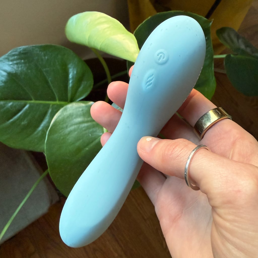 This Heated Vibrator Somehow Made Masturbating Even Hotter