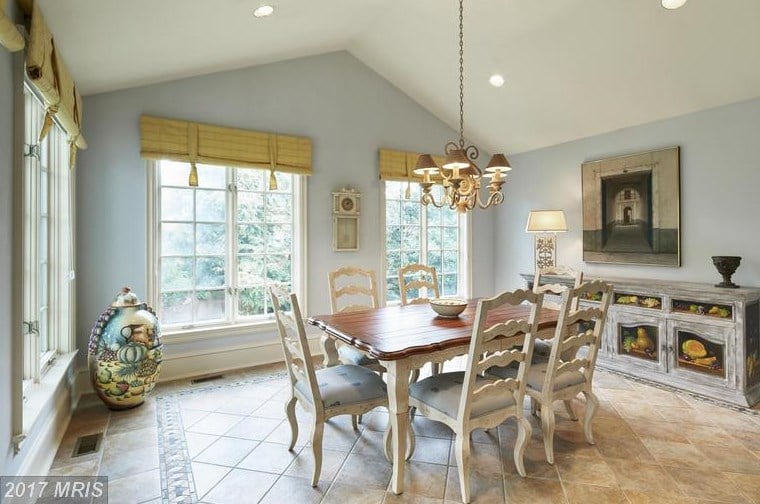 Kellyanne Conway Buys DC House