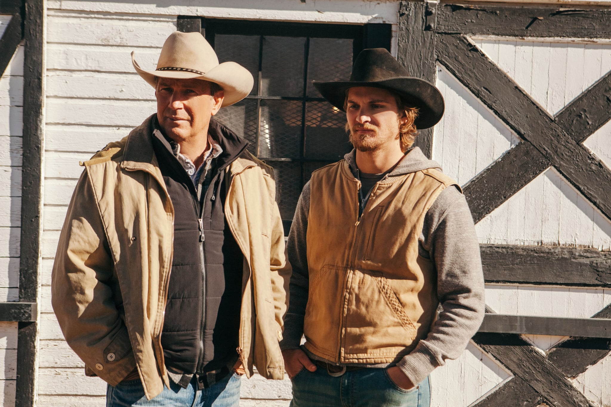 YELLOWSTONE, from left: Kevin Costner, Luke Grimes, 'Coming Home', (Season 1, ep. 105, aired July 25, 2018). photo: Emerson Miller / Paramount Network / Courtesy: Everett Collection