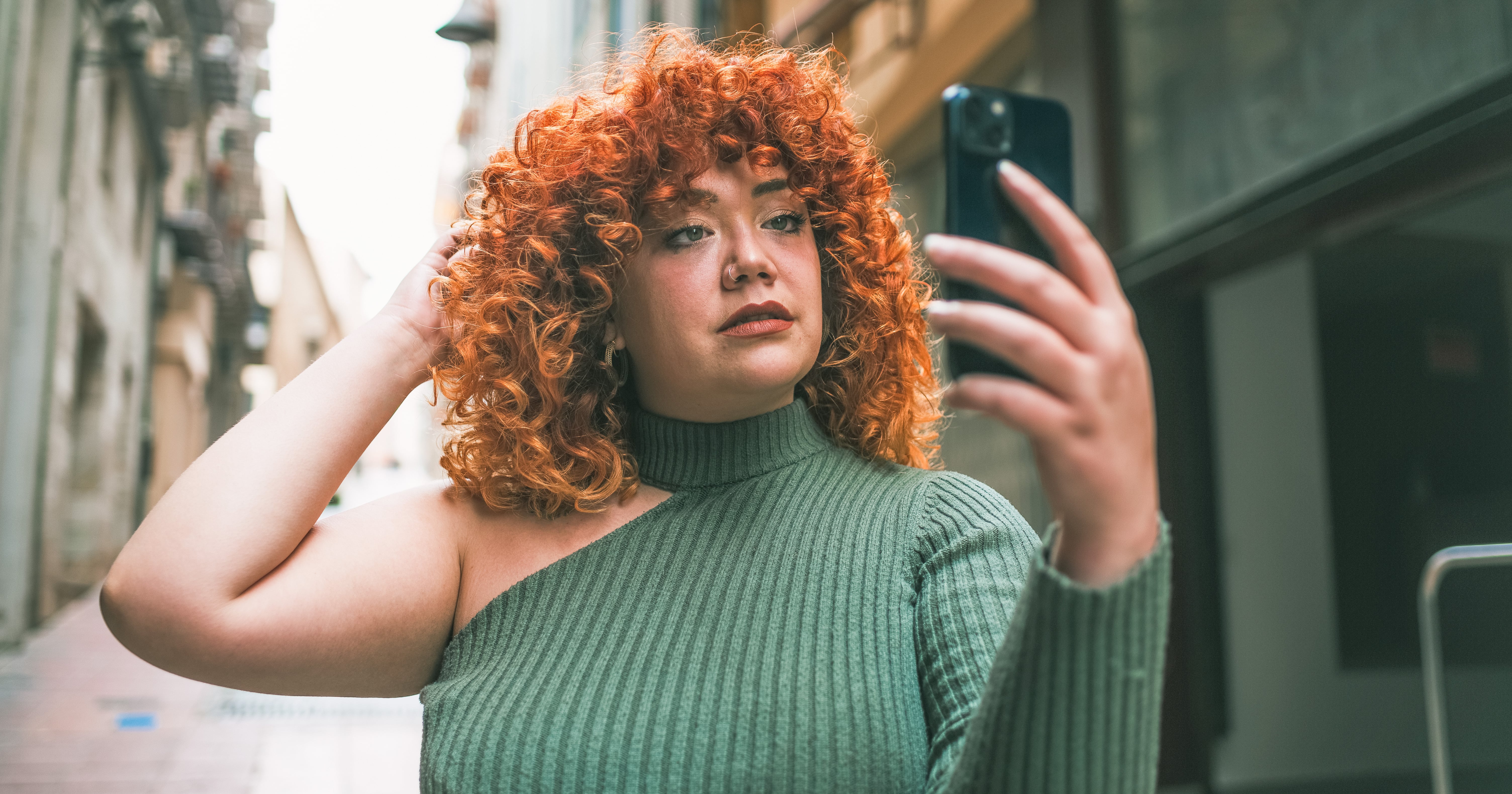 How People Are Using AI In Dating and Relationships