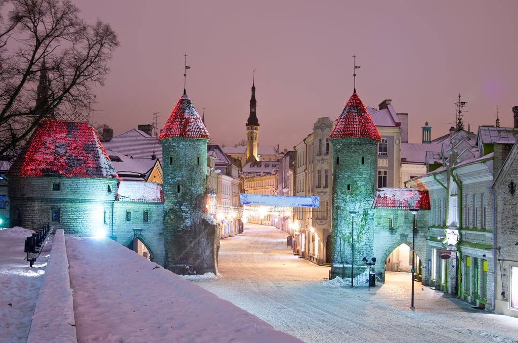 Ankh-Morpork | Fictional Book Places You Wish You Could Visit ...