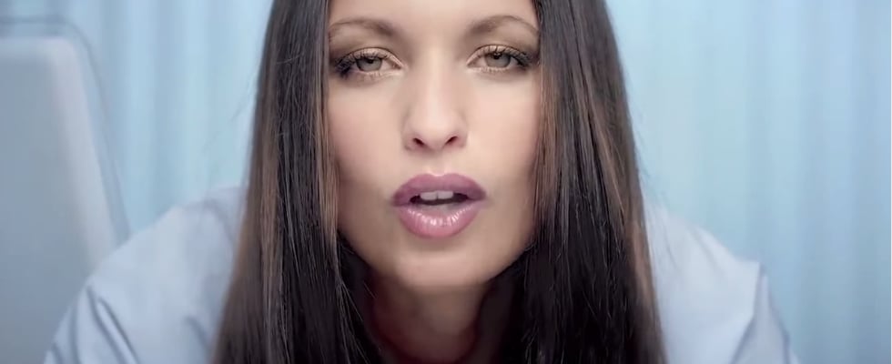 Sexist PlayStation Vita Commercial