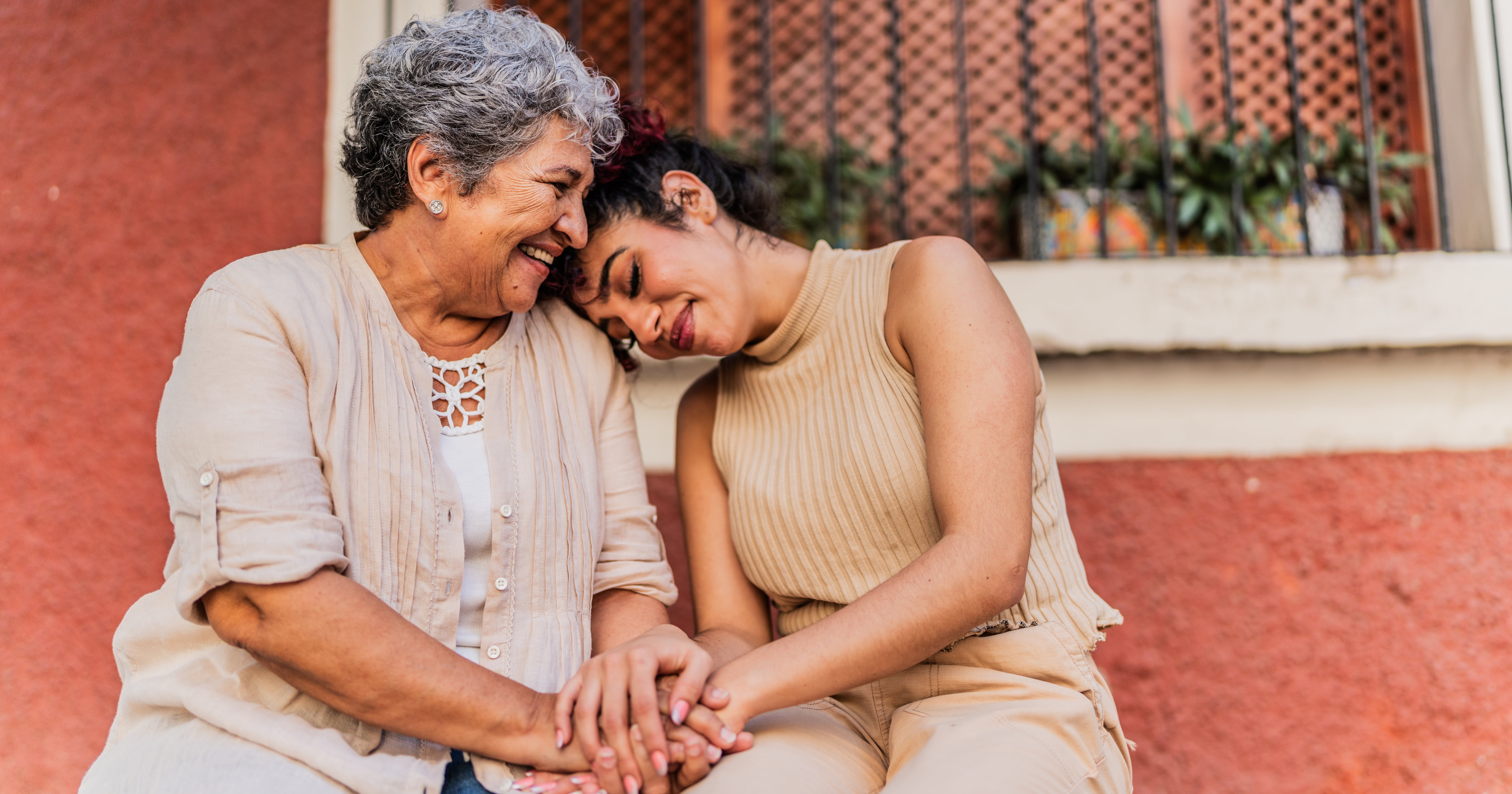 Why You’re Closer to Mom’s Side of Family: Expert Explains