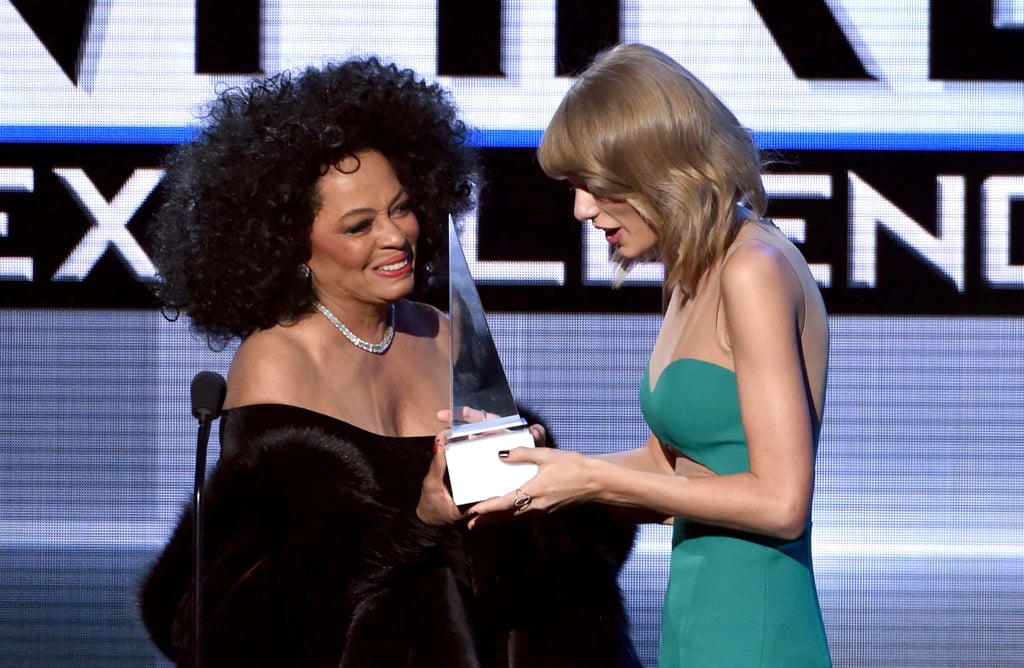 Taylor Swift at the American Music Awards 2014 | Photos
