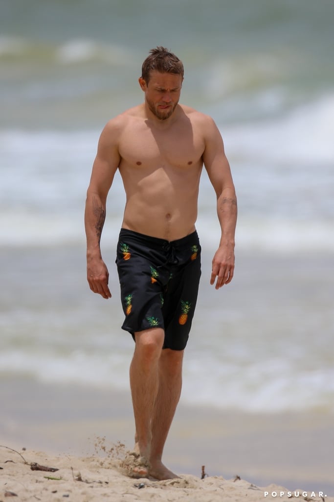 Charlie-Hunnam-Shirtless-Beach-Hawaii-Ap