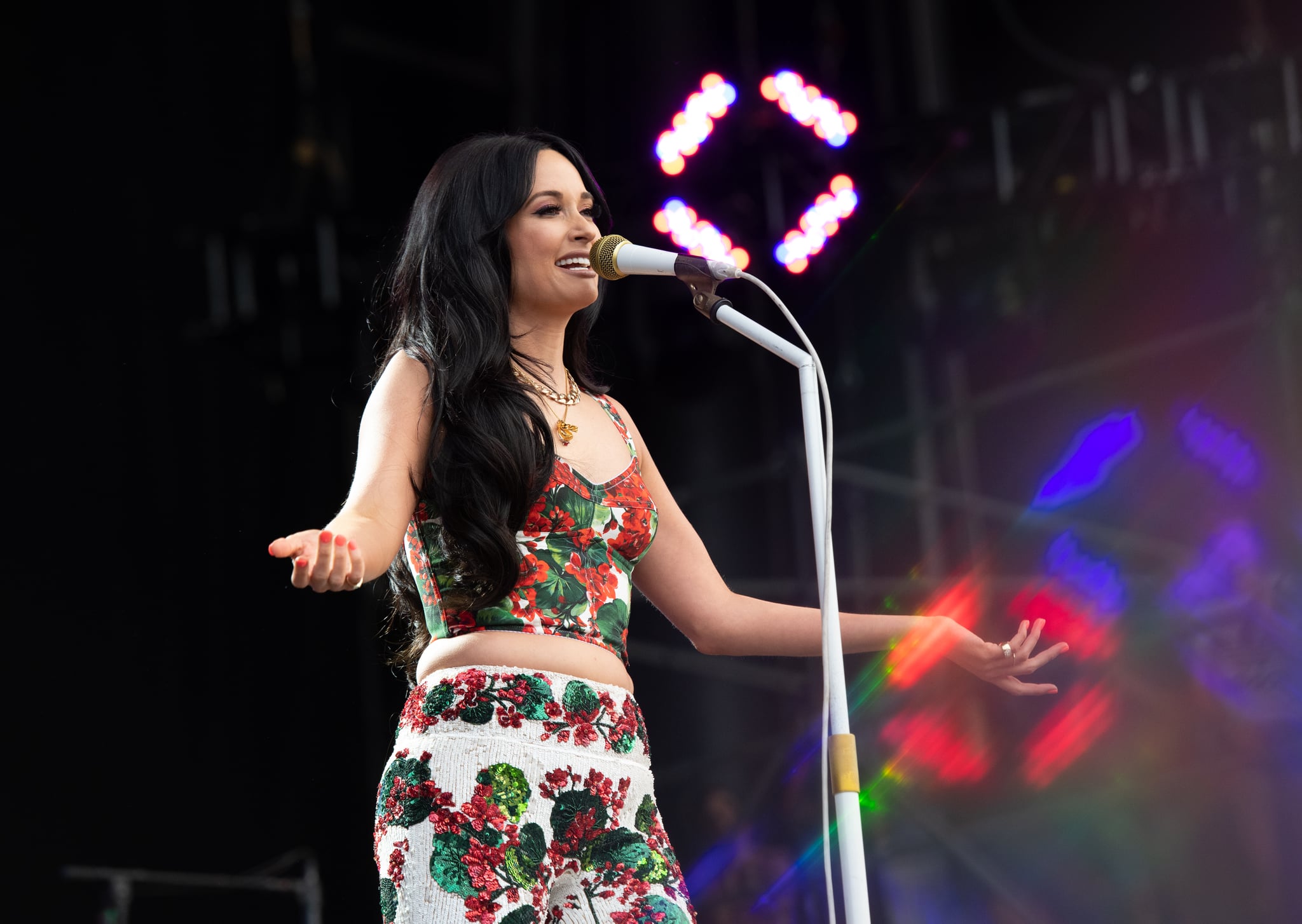 Kacey Musgraves With Neon Orange Nails