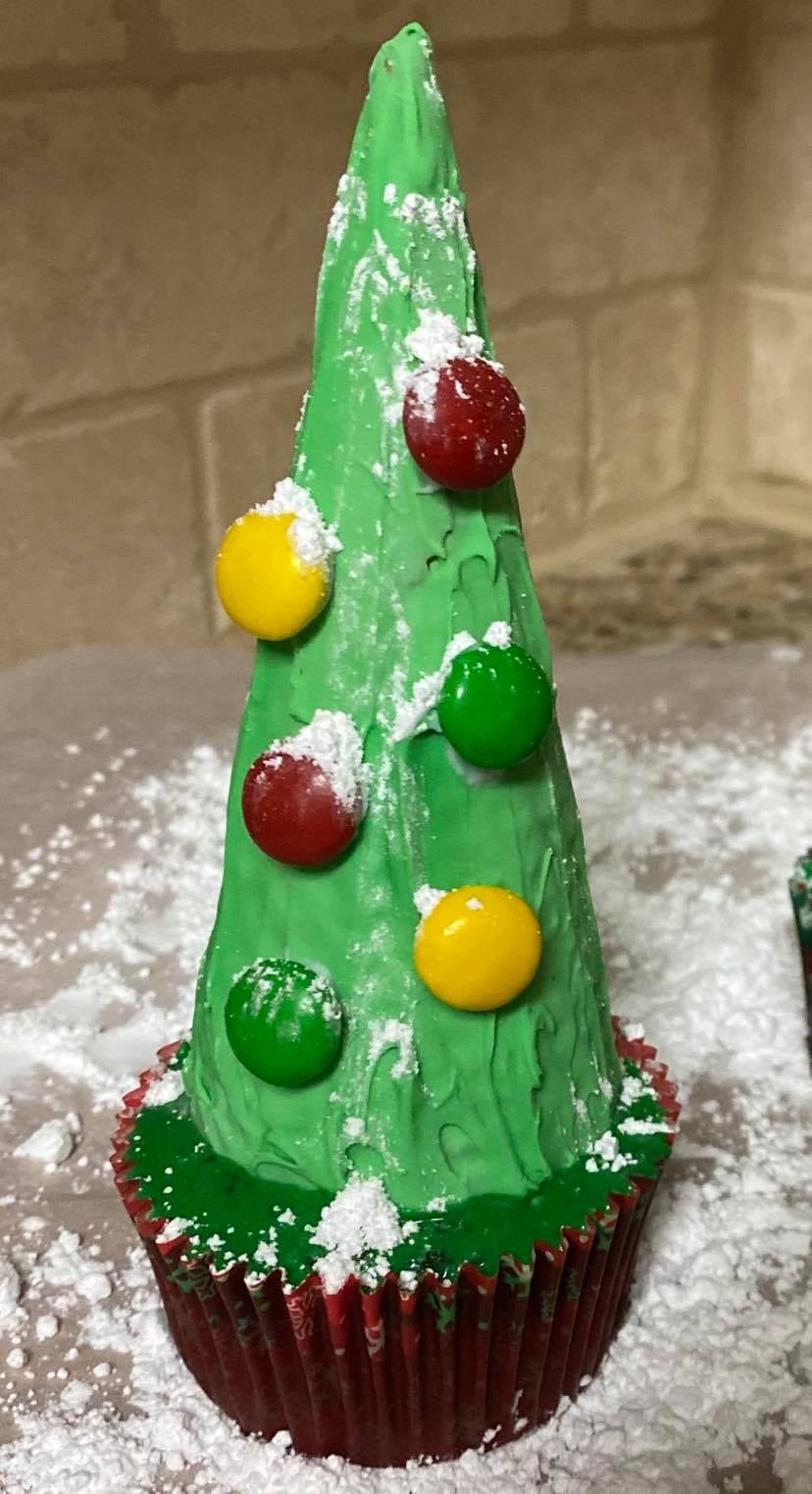 Christmas Tree Cupcake