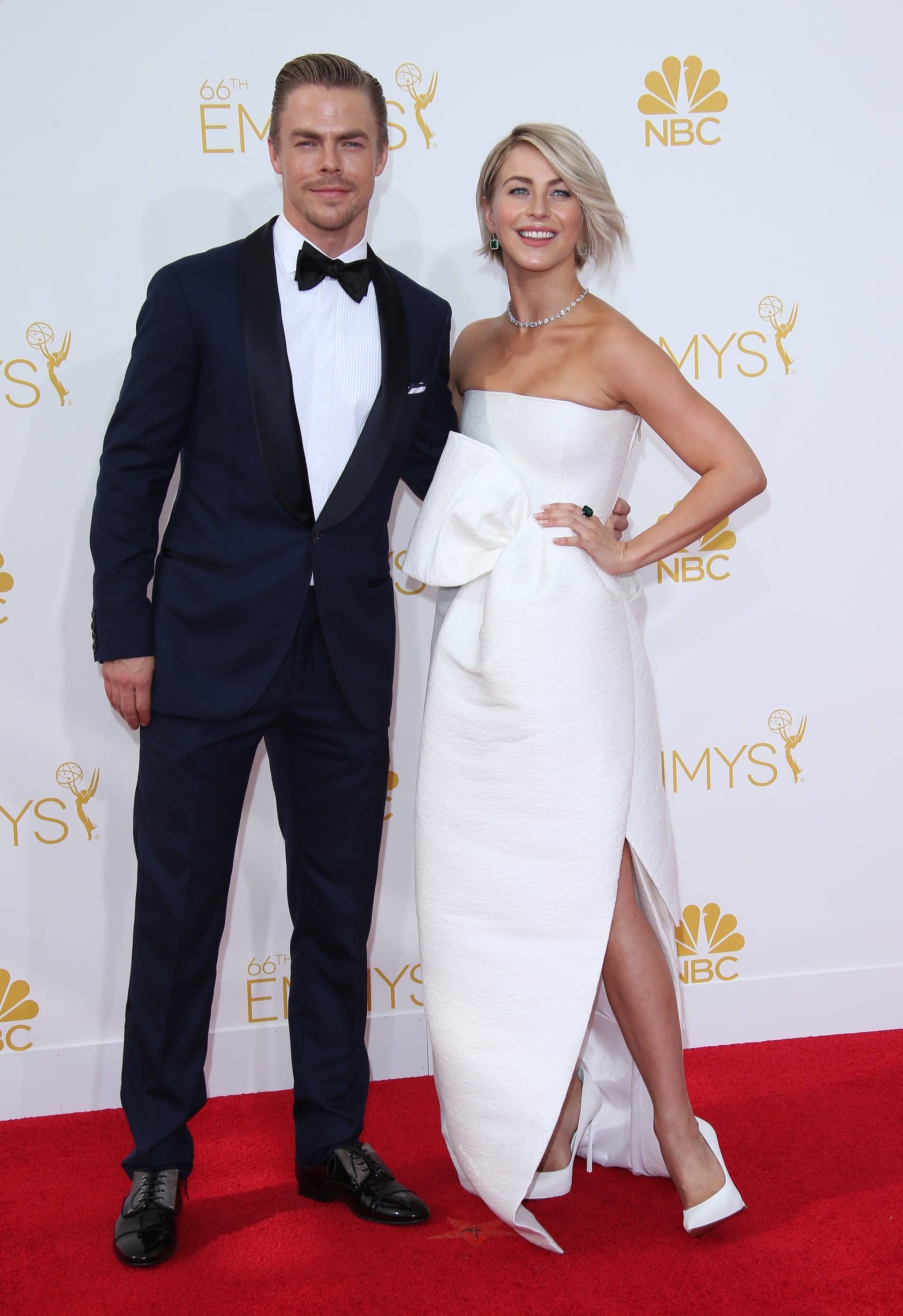 Celebrities With Their Siblings Pictures Popsugar Celebrity