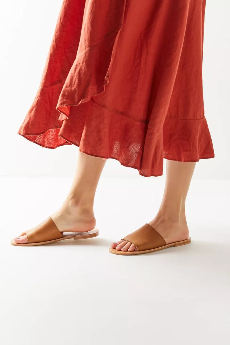 UO Soft Leather Slide Sandal