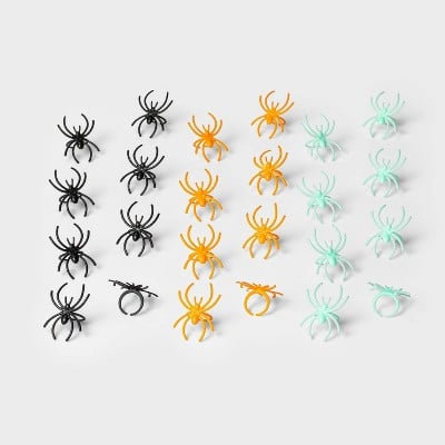 Hyde & EEK! Boutique 24-Count of Spider Rings