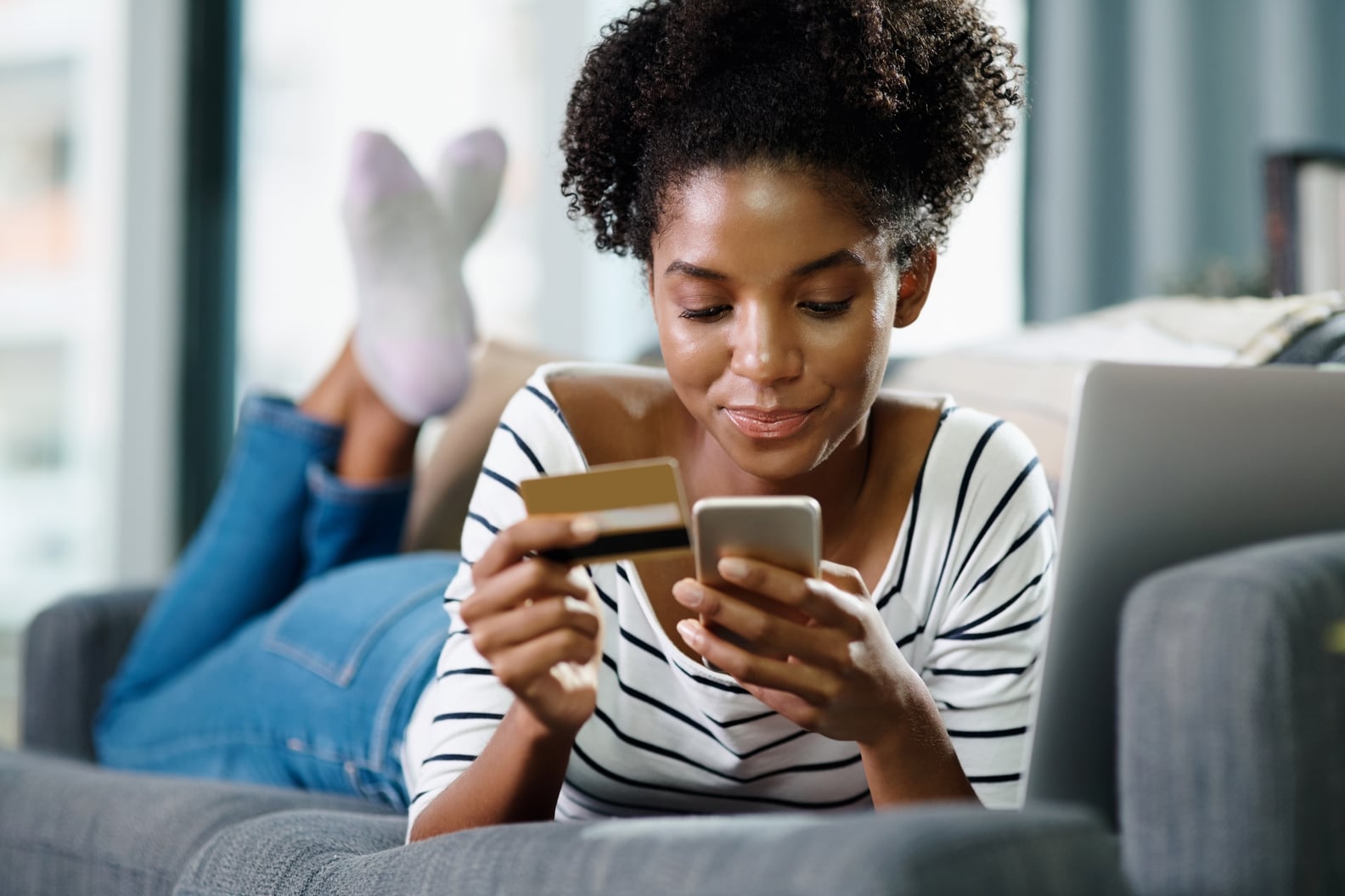 25 Myths About Turning 25 That Just Aren't True | PS Smart Living