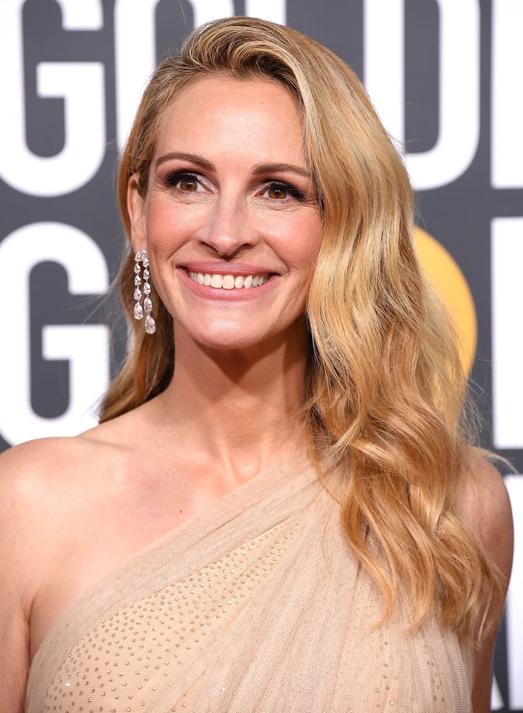 Julia Roberts Outfit at the 2019 Golden Globes