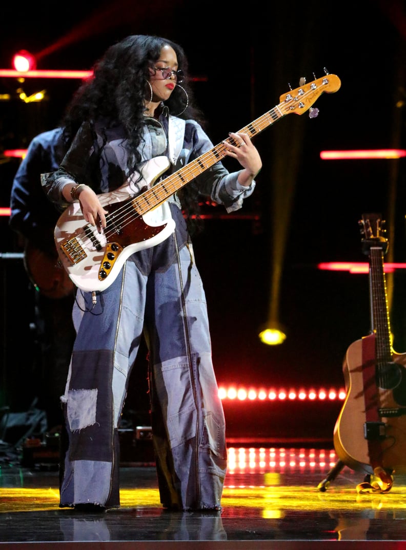 H.E.R. at the 2020 NAACP Image Awards