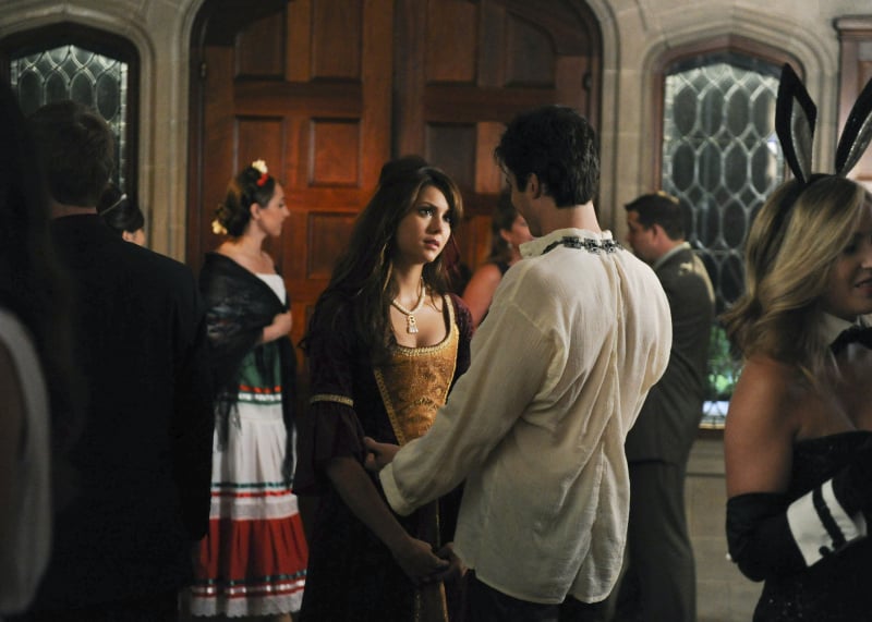 The Vampire Diaries: Damon and Elena