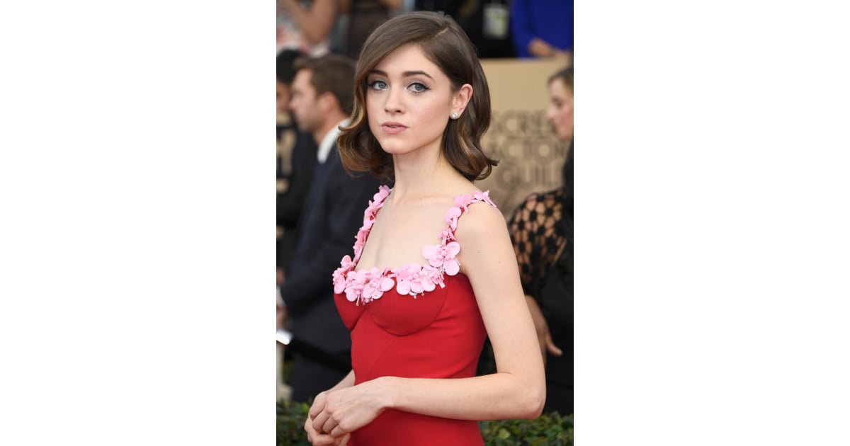 Natalia Dyer | Hair and Makeup at SAG Awards 2017 | Red Carpet Pictures | POPSUGAR Beauty Photo 42 Natalia Dyer