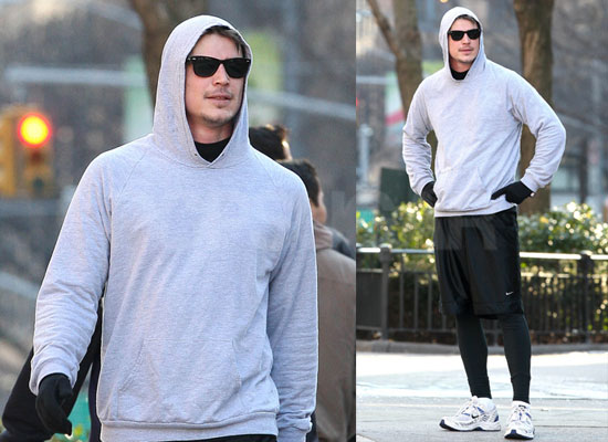 Photos Of Josh Hartnett Running In Nyc Popsugar Celebrity