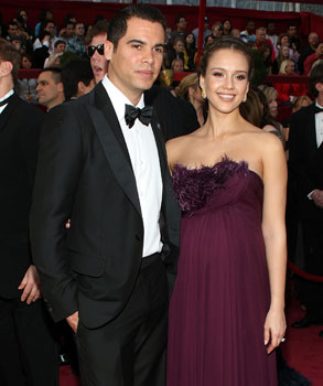 Jessica Alba And Cash Warren Got Married Popsugar Celebrity