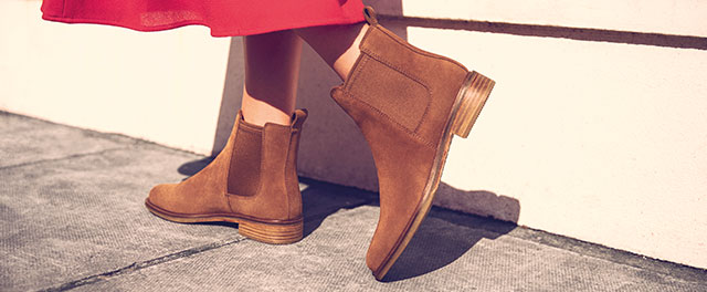 These Perfect Fall Boots Feel Comfortable and Look Timeless