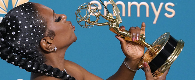 Sheryl Lee Ralph's Emmys Hair Gems Are Fit For Hollywood Royalty