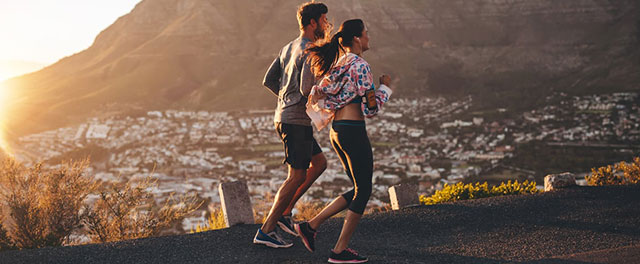 What Couples Need to Know About the Trendiest Wellness Activities